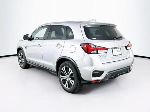 2025 Mitsubishi Outlander Sport SE