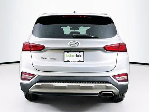 2019 Hyundai SANTA FE SE 2.4
