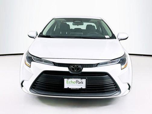 Ice Cap 2024 Toyota Corolla LE