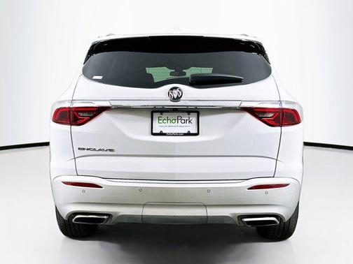 2024 Buick Enclave Essence FWD