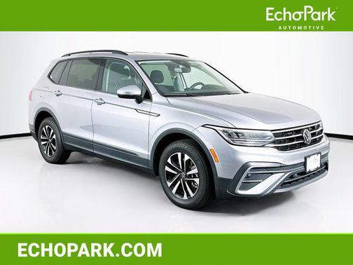 Pyrite Silver Metallic 2024 Volkswagen Tiguan 2.0T S