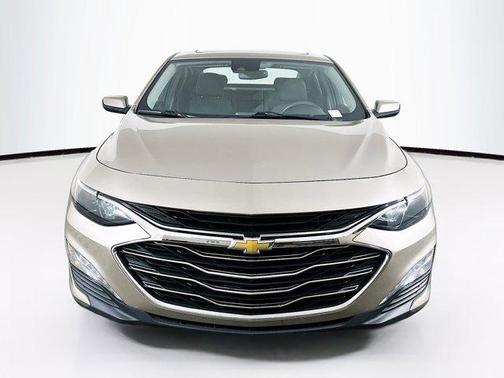 Mineral Gray Metallic 2023 Chevrolet Malibu FWD 1LT