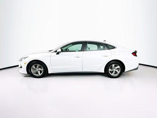 2020 Hyundai SONATA SE
