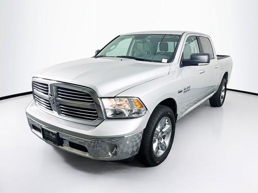 Bright Silver Metallic Clearcoat 2016 RAM 1500 Big Horn