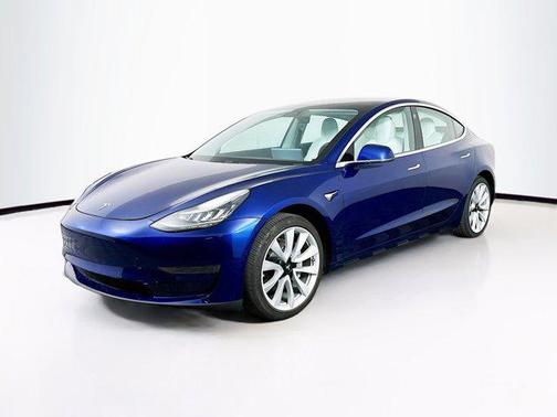 2019 Tesla Model 3 Standard Range Plus