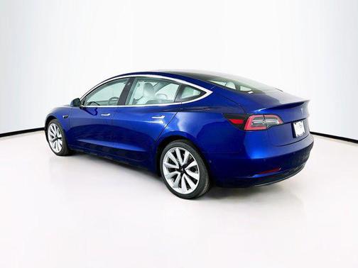 2019 Tesla Model 3 Standard Range Plus