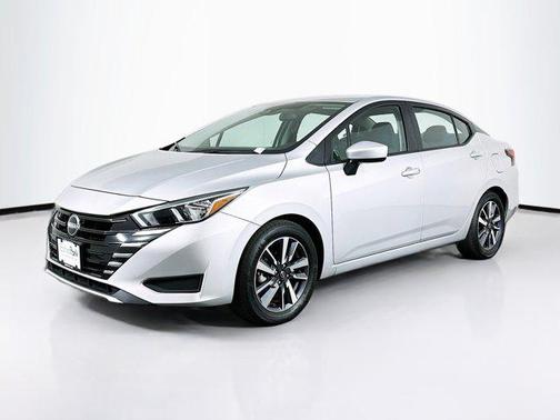 2023 Nissan Versa 1.6 SV