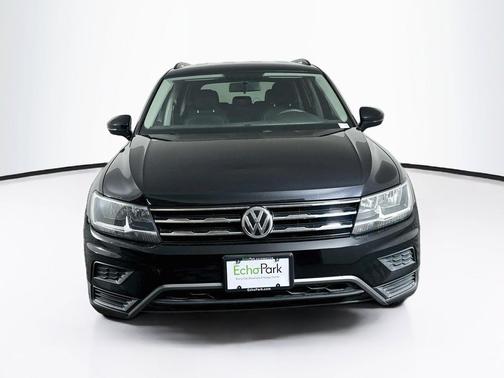 Deep Black Pearl 2019 Volkswagen Tiguan 2.0T S