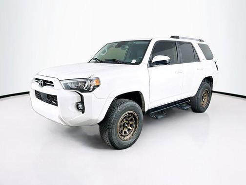 2022 Toyota 4Runner SR5