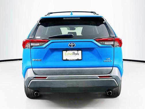 2021 Toyota RAV4 Hybrid LE