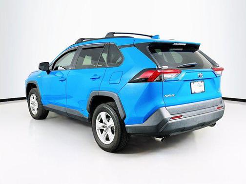 2021 Toyota RAV4 Hybrid LE