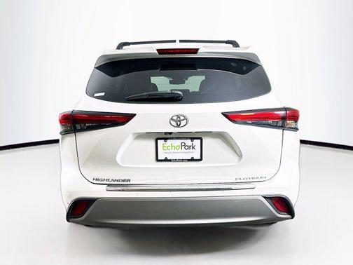2020 Toyota Highlander Platinum