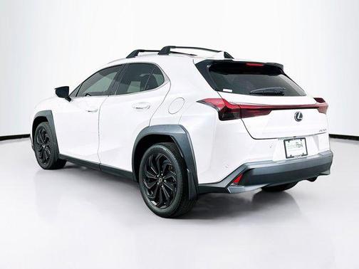 2023 Lexus UX 250h Base