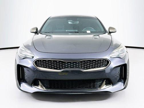 2022 Kia Stinger GT-Line