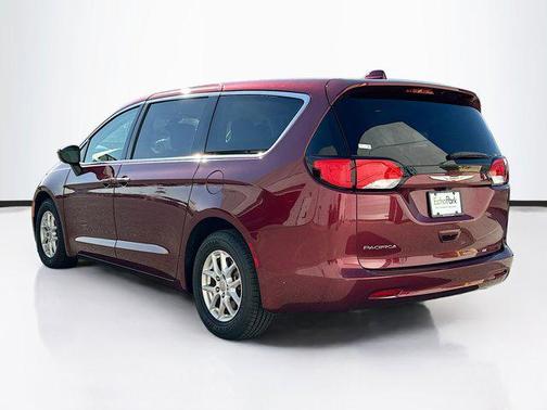 2017 Chrysler Pacifica LX