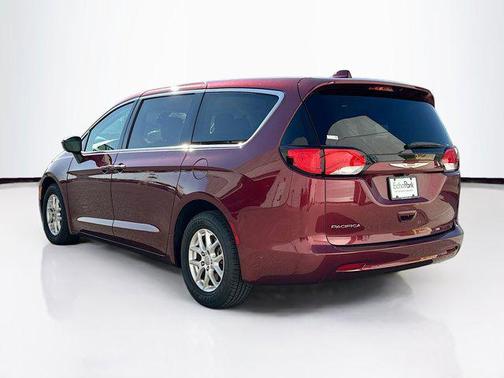 2017 Chrysler Pacifica LX
