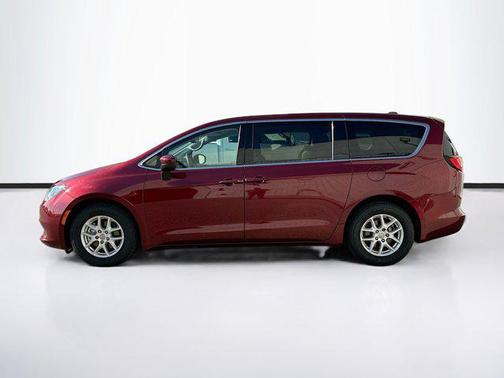 2017 Chrysler Pacifica LX