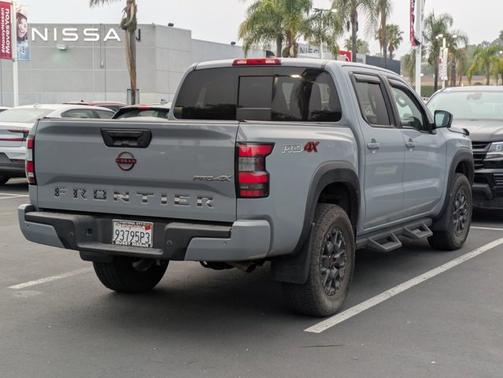 Boulder Gray Pearl 2023 Nissan Frontier PRO-4X