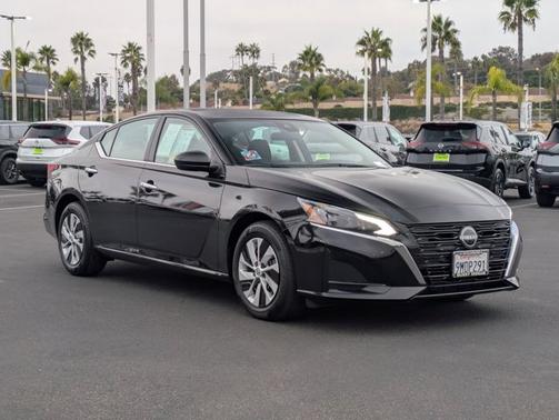 2025 Nissan Altima S