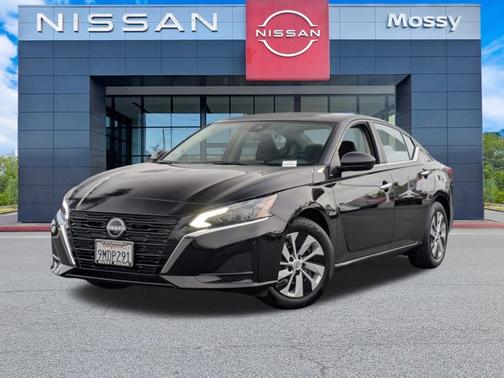 2025 Nissan Altima S