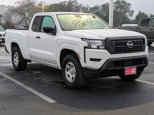 2022 Nissan Frontier S