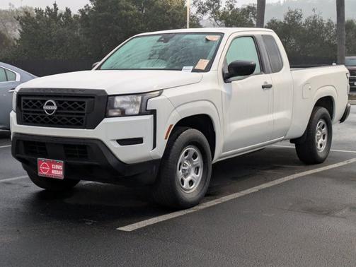 2022 Nissan Frontier S