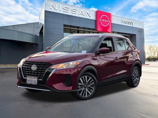 2024 Nissan Kicks SV