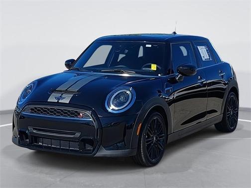 2022 MINI Hardtop Cooper S