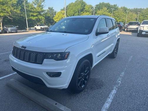 2020 Jeep Grand Cherokee Altitude