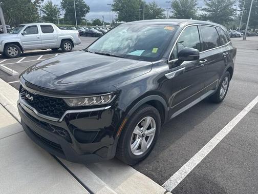 2022 Kia Sorento LX