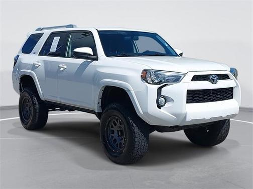2017 Toyota 4Runner SR5