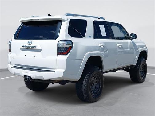 2017 Toyota 4Runner SR5
