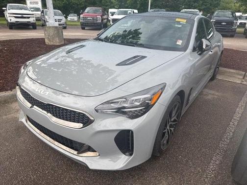 2023 Kia Stinger GT-Line