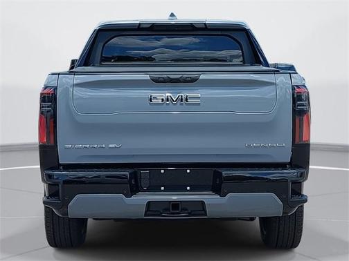 2025 GMC Sierra EV Denali