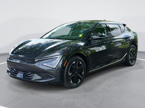2025 Kia EV6 Wind