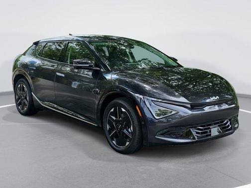 2025 Kia EV6 Wind