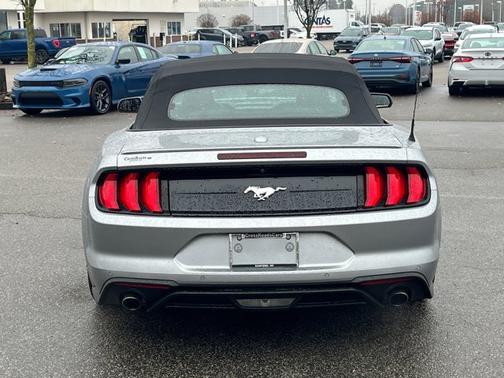 2021 Ford Mustang ECOBOOST PREMIUM