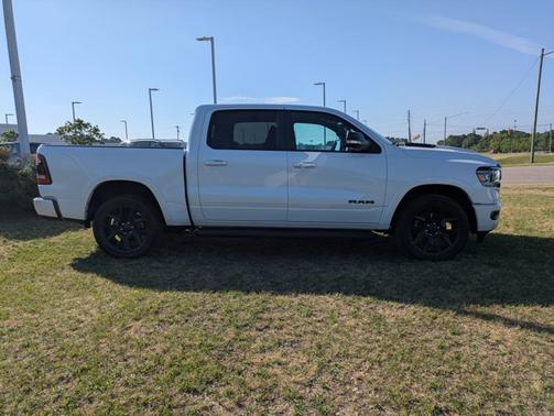 2022 RAM 1500 LARAMIE