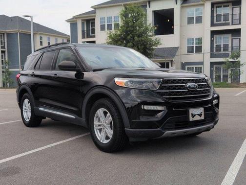 Black Metallic 2021 Ford Explorer XLT