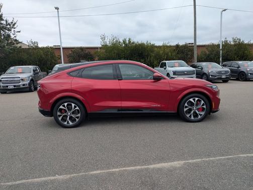2021 Ford Mustang Mach-E PREMIUM
