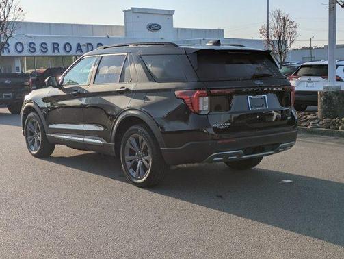 Black Metallic 2025 Ford Explorer Active