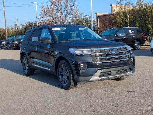 Black Metallic 2025 Ford Explorer Active