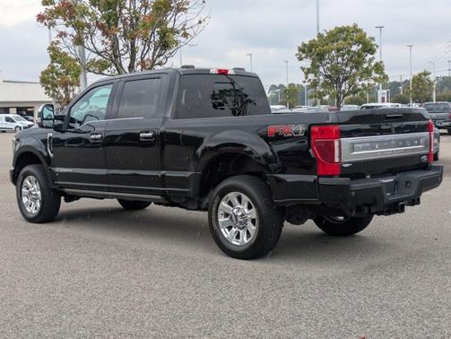 2022 Ford F-350 PLATINUM