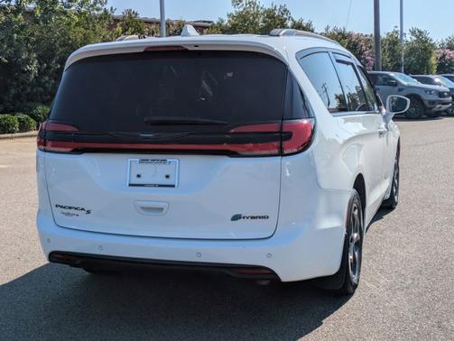 2021 Chrysler Pacifica TOURING