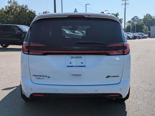 2021 Chrysler Pacifica TOURING