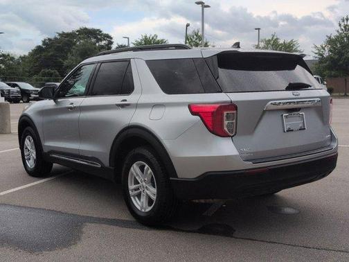 Silver Metallic 2024 Ford Explorer XLT