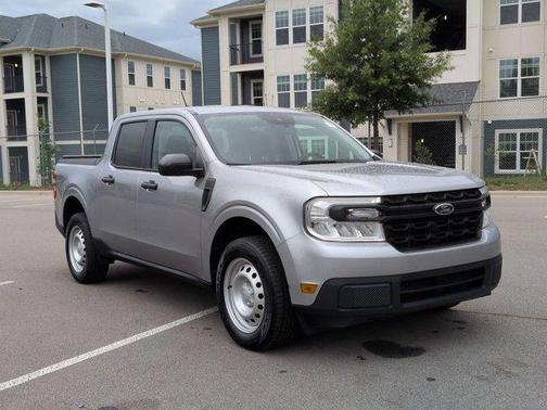 Iconic Silver Metallic 2023 Ford Maverick XL