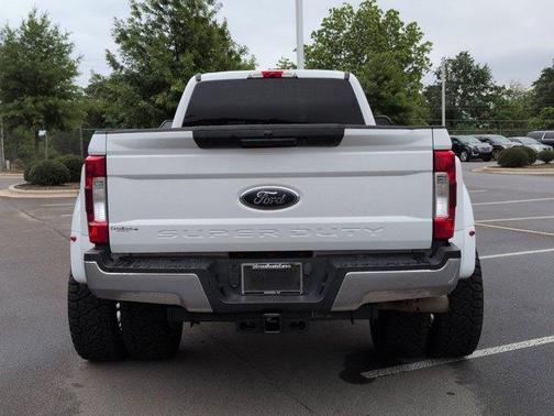Oxford White 2019 Ford F-450 XLT