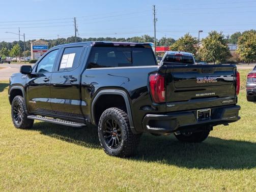2023 GMC Sierra 1500 AT4X