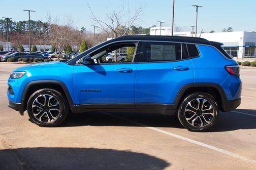 2023 Jeep Compass LIMITED
